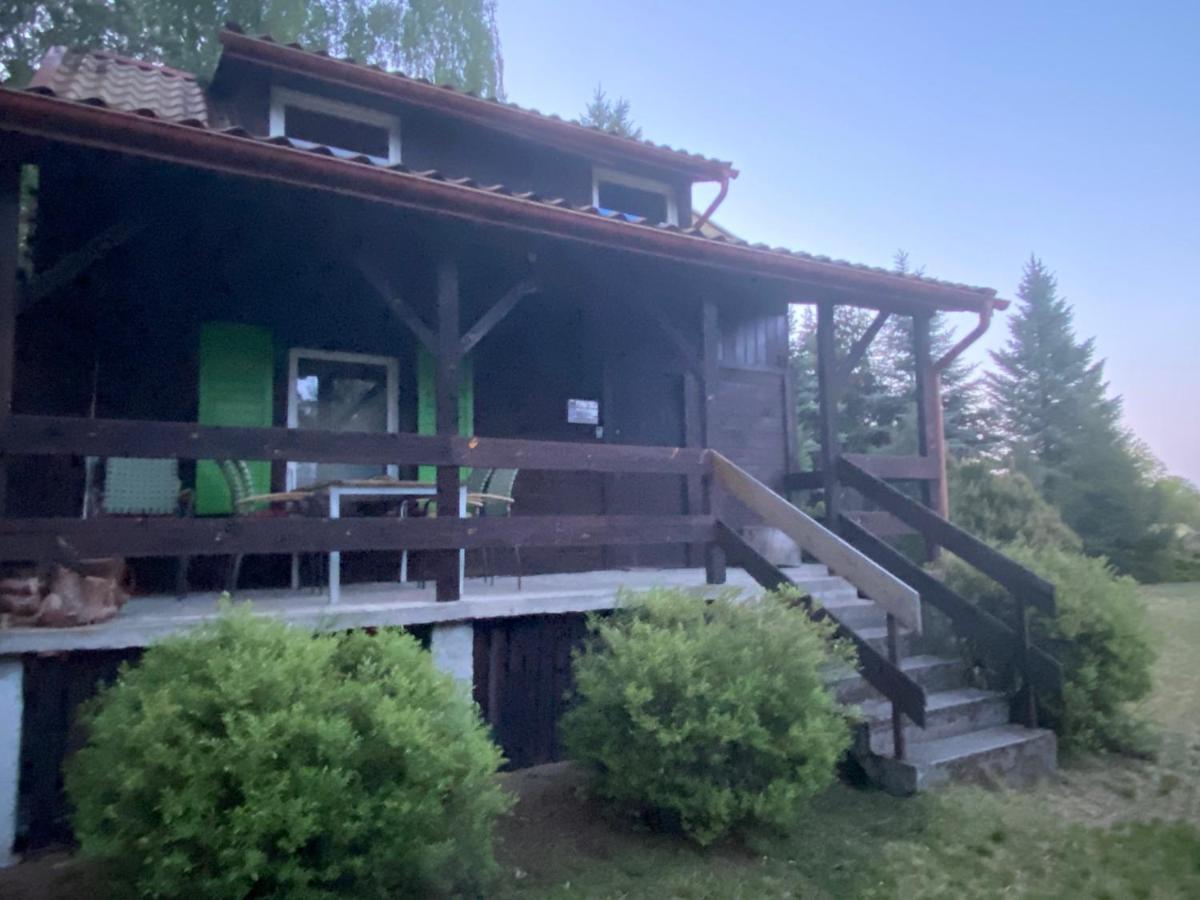 Dom Pod Sosnami Villa Rzewnie Exterior photo